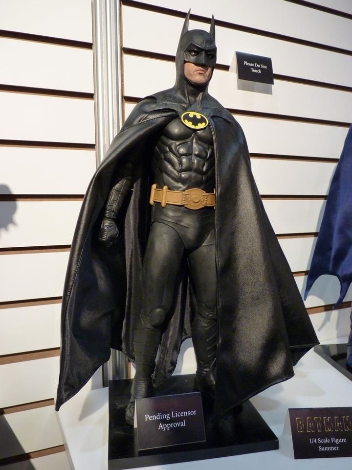 News Neca Unveil 1 4 Scale Figures At Toy Fair 2013 Batman